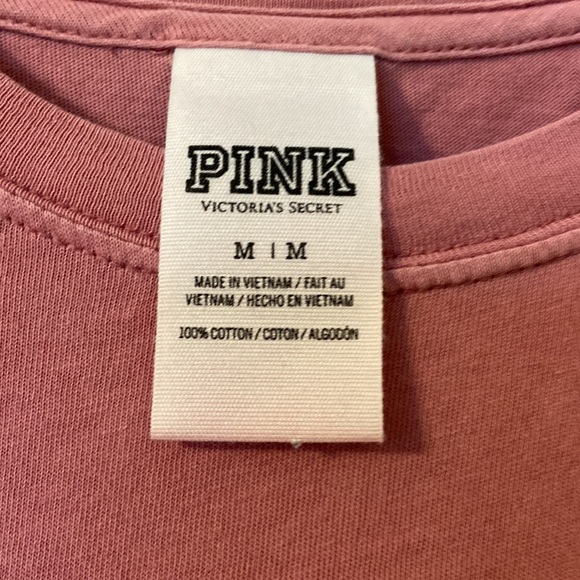 Victoria’s Secret Pink tee. - Picture 2 of 3